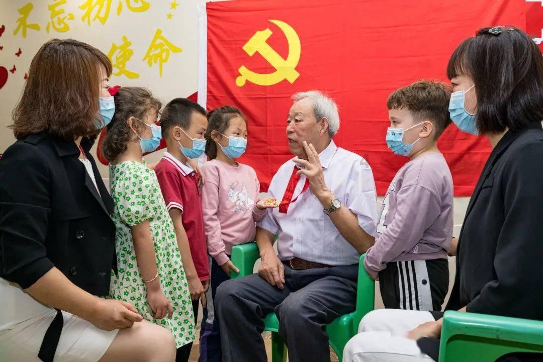明星为什么会得抑郁症?游戏画面